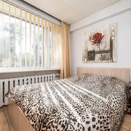 Апартаменти Lauteri Apart Free Parking Self Check-in 24h *